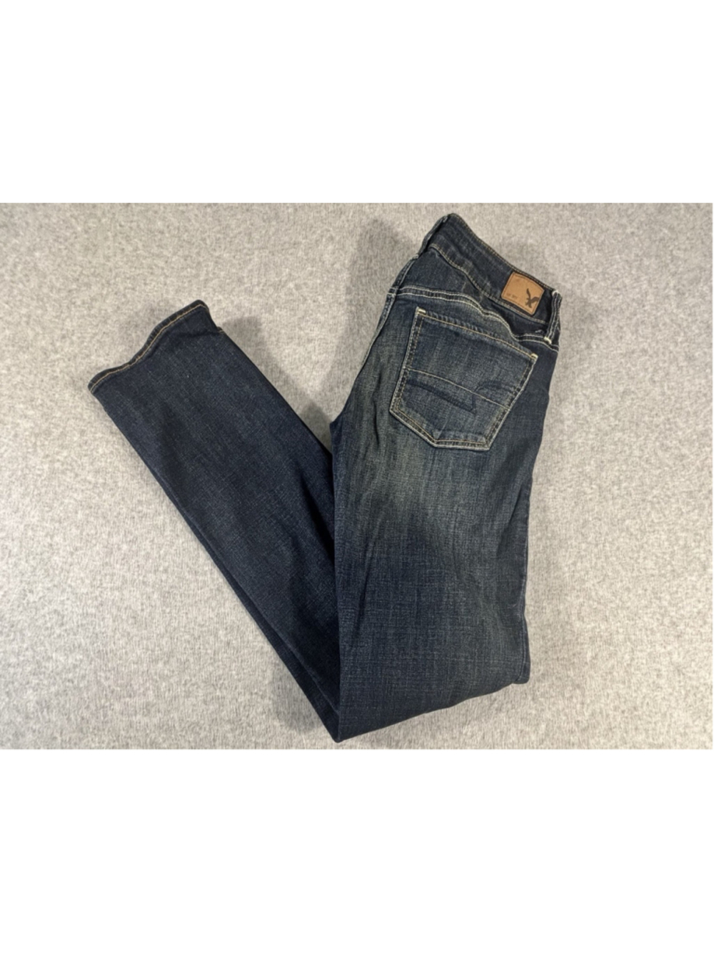 American Eagle Outfitters Women's Skinny Super‎ Stretch Dark Wash Jeans Size 4